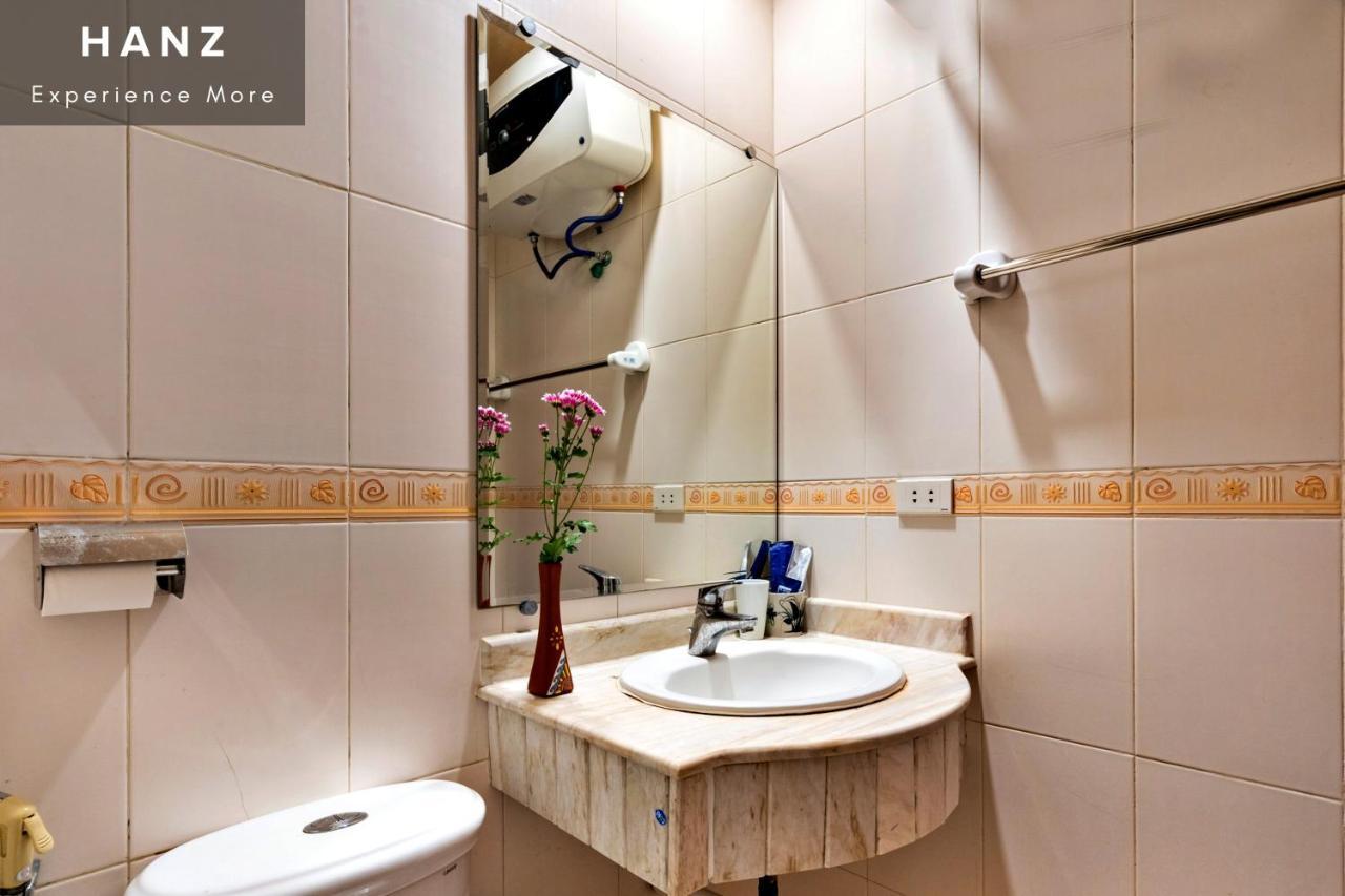 Hanz Lakeview Hotel Hanoi Værelse billede